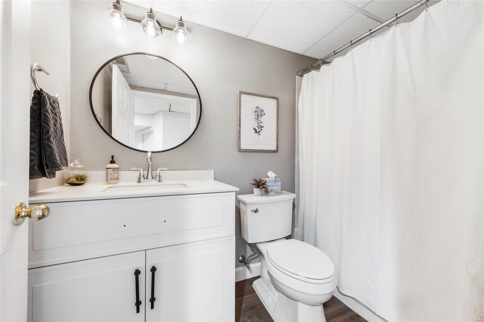 221 White Pine Court