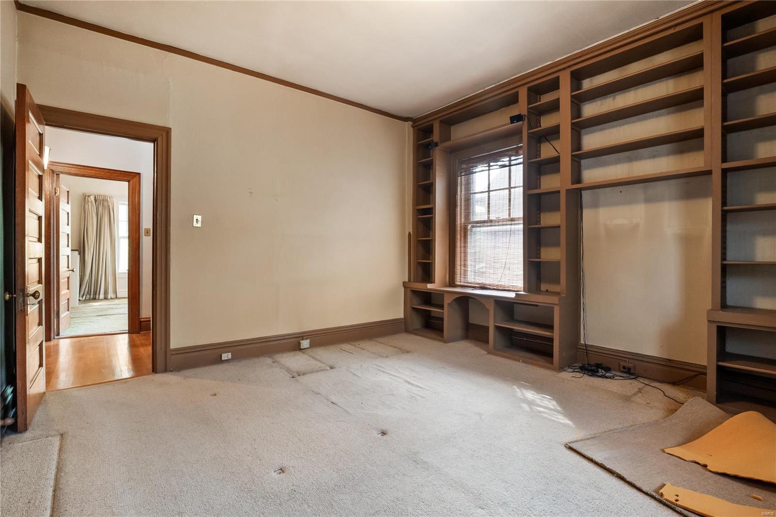 6253 Westminster Place