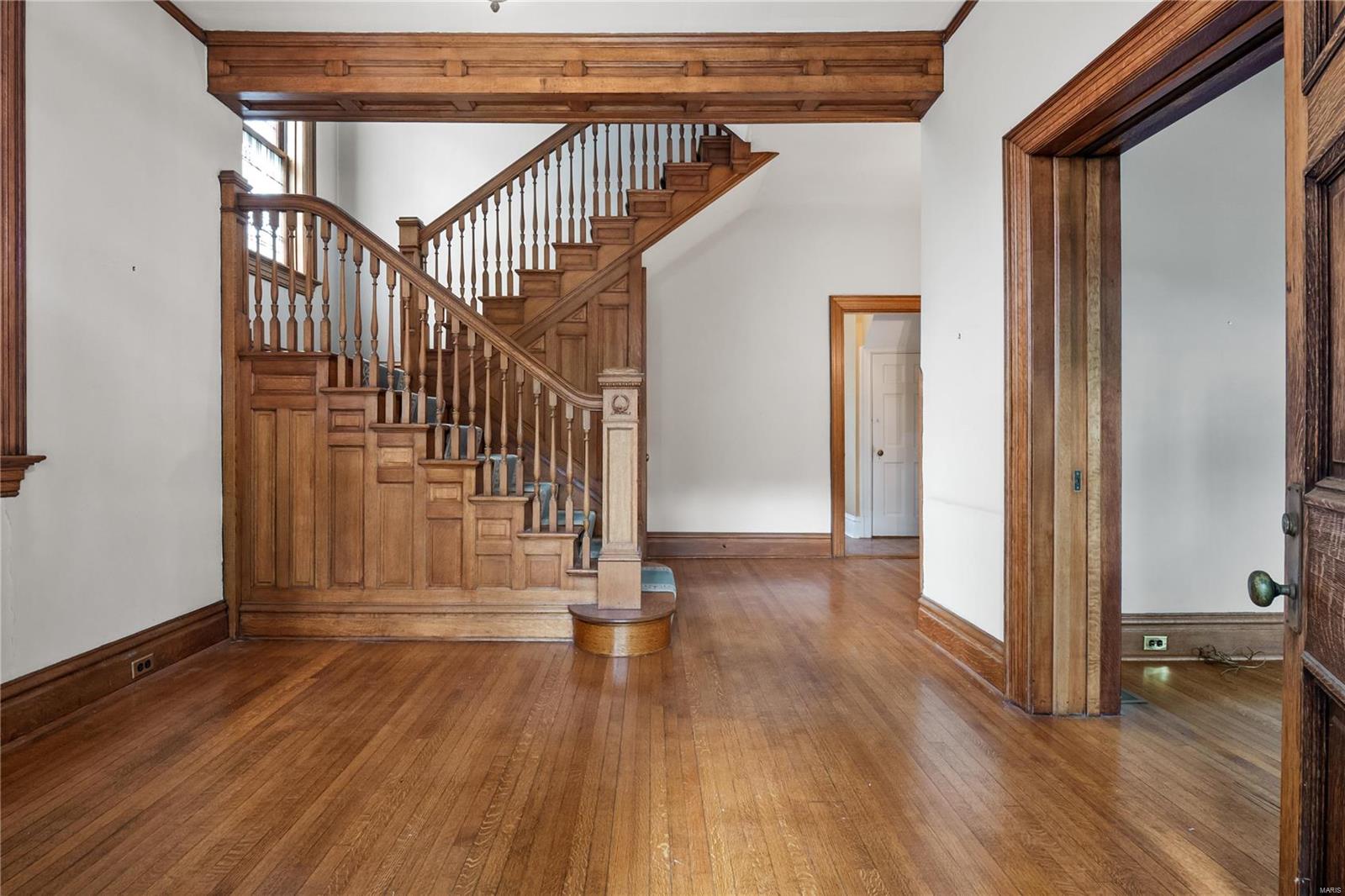 6253 Westminster Place