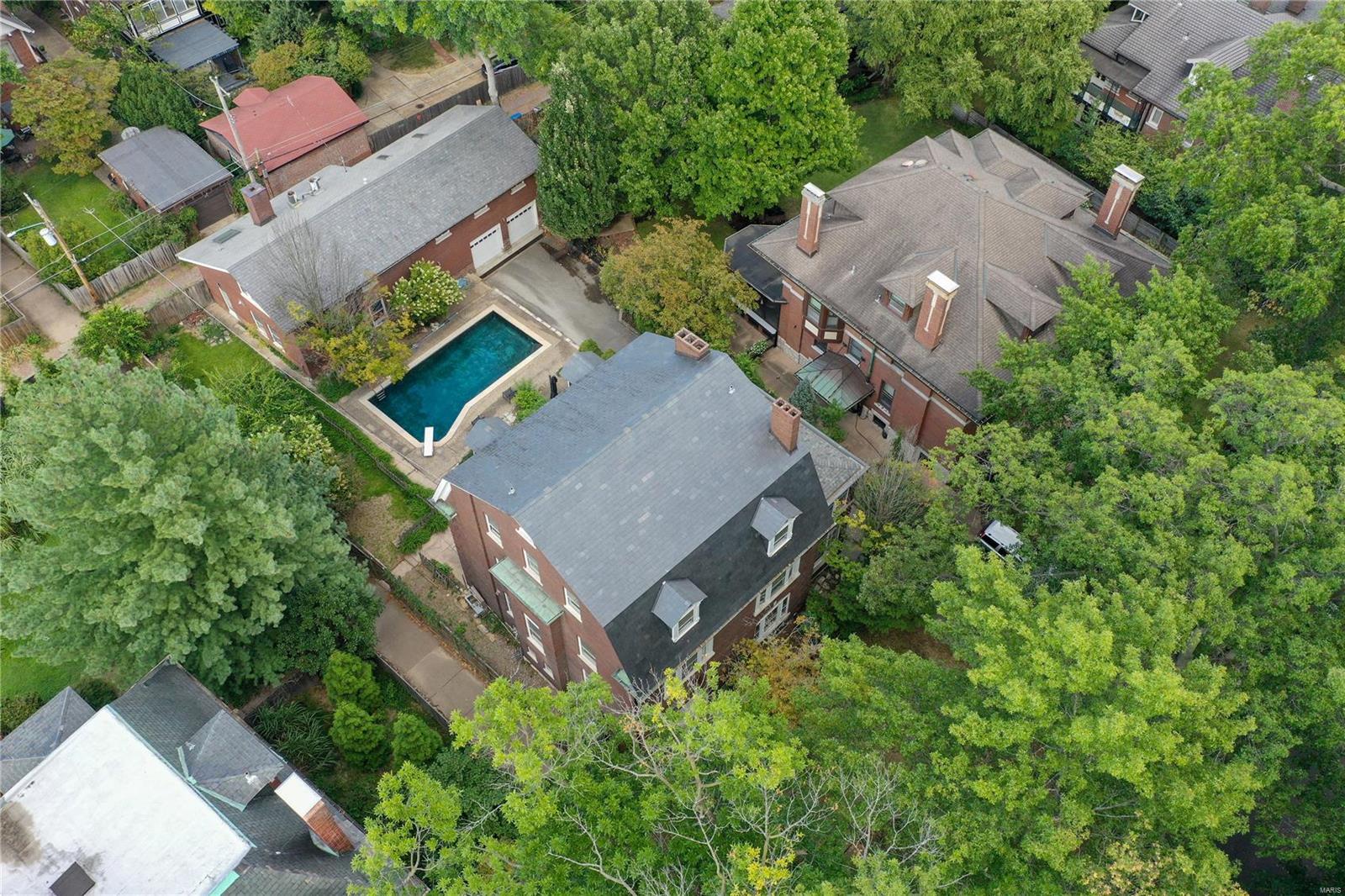 6253 Westminster Place