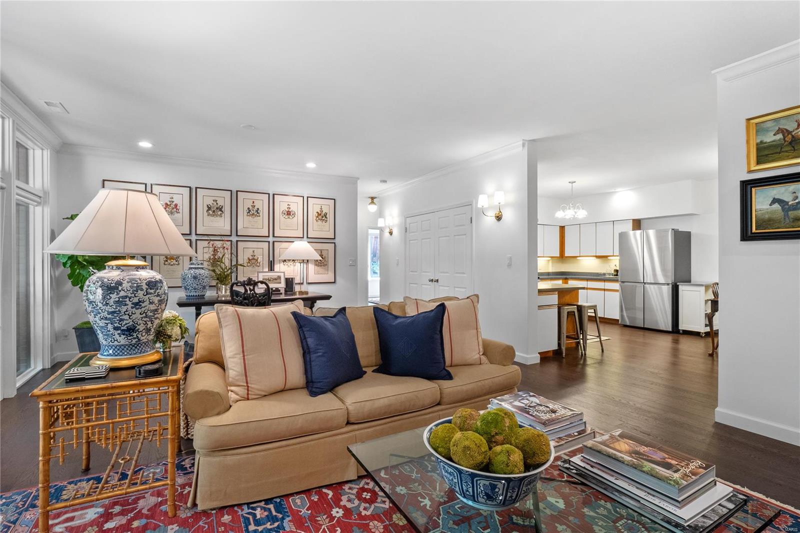 155 N Hanley Road Unit: 101