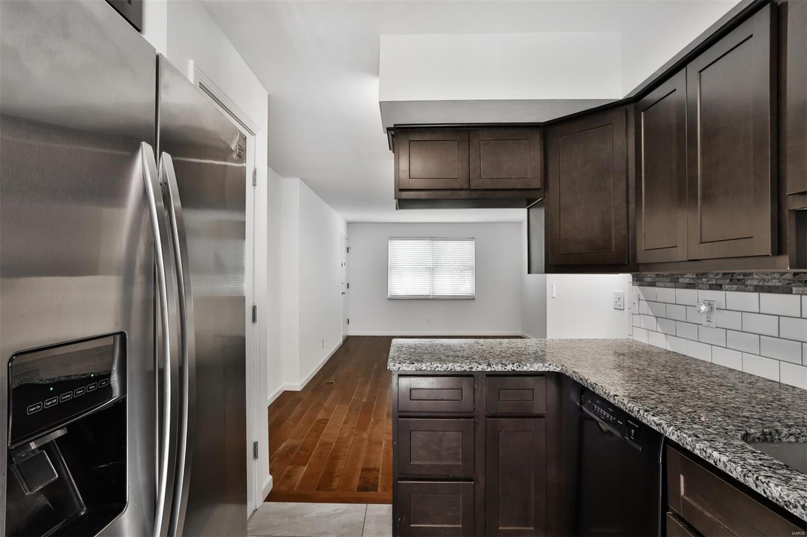 7937 Royal Arms Ct Unit: 1