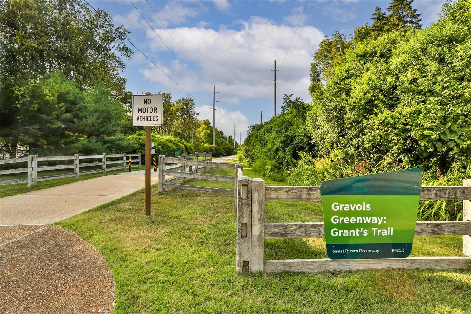 7937 Royal Arms Ct Unit: 1