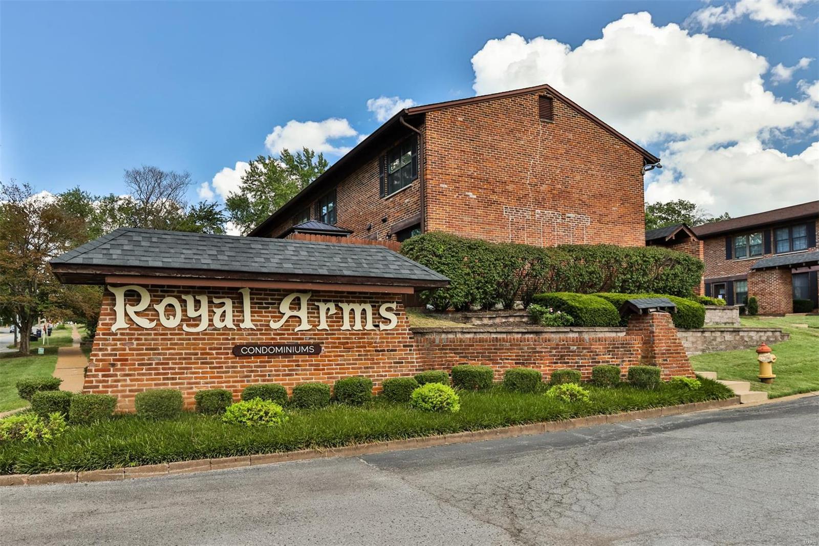 7937 Royal Arms Ct Unit: 1