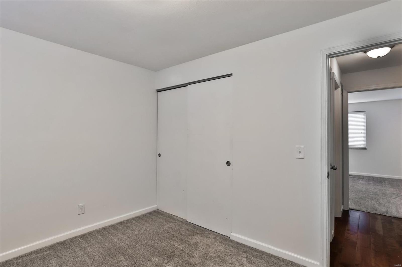 7937 Royal Arms Ct Unit: 1