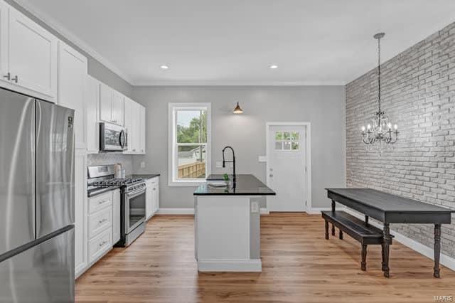 5404 Nagel Avenue Unit: 1E