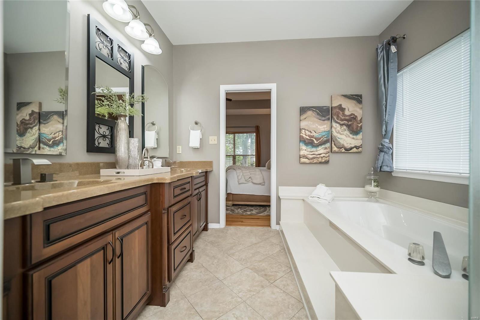 1229 Bluffview Ridge Drive