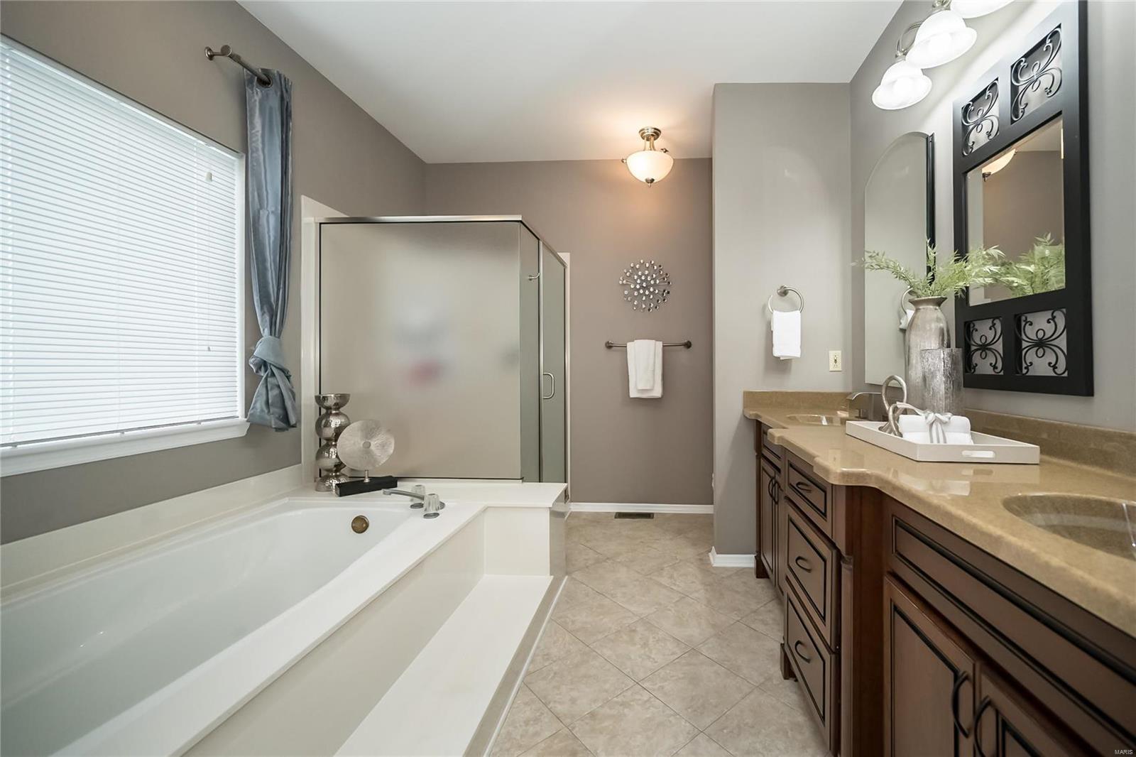 1229 Bluffview Ridge Drive