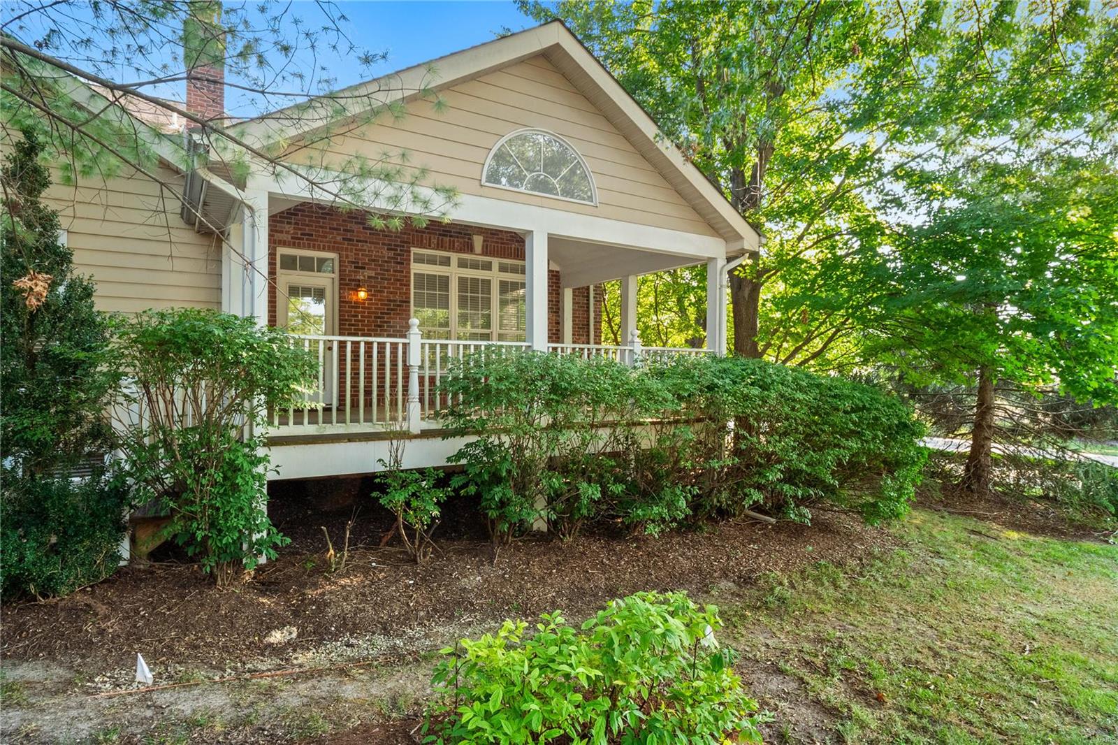 12365 Courtyard Lake Drive