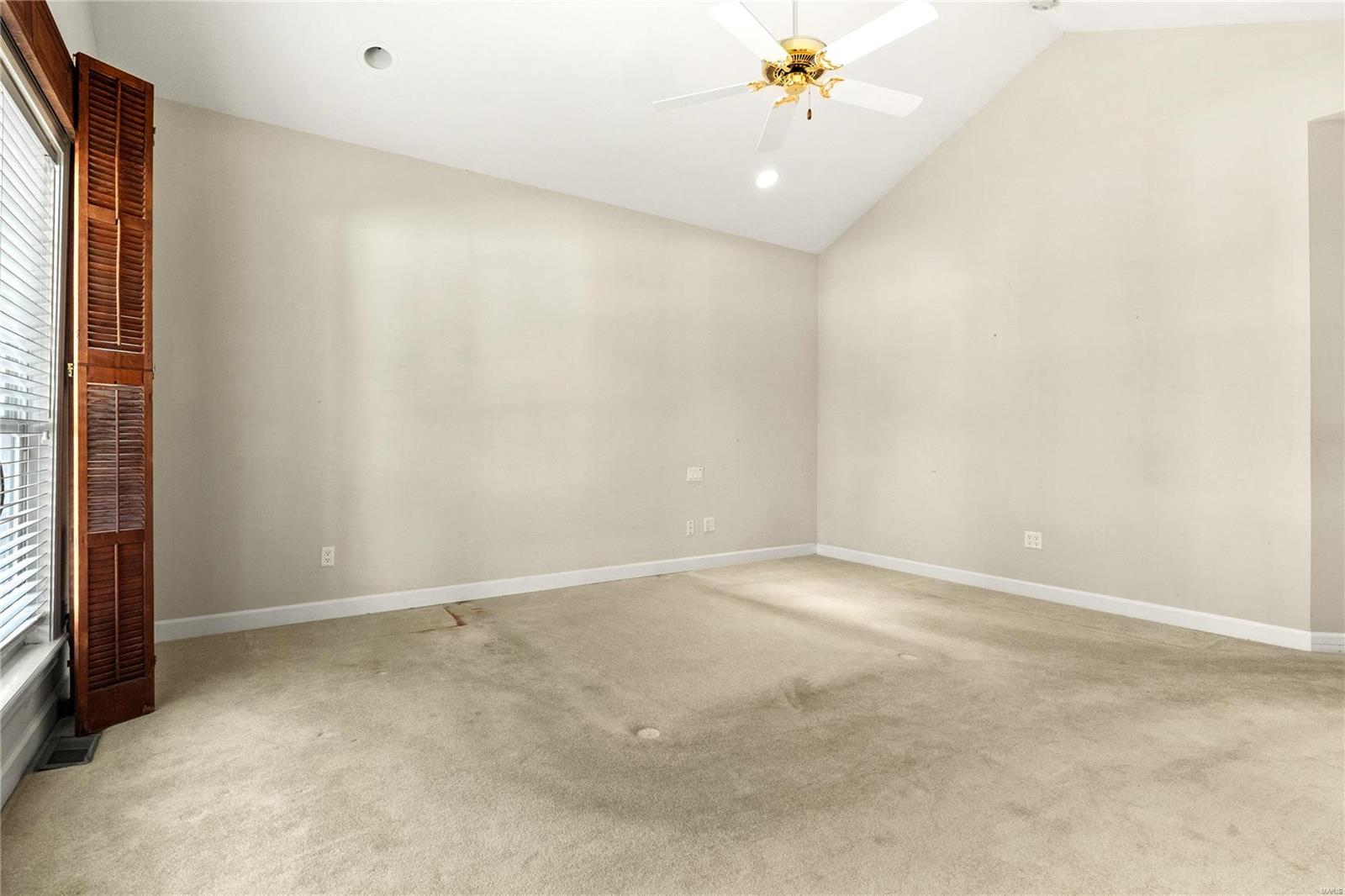 12365 Courtyard Lake Drive