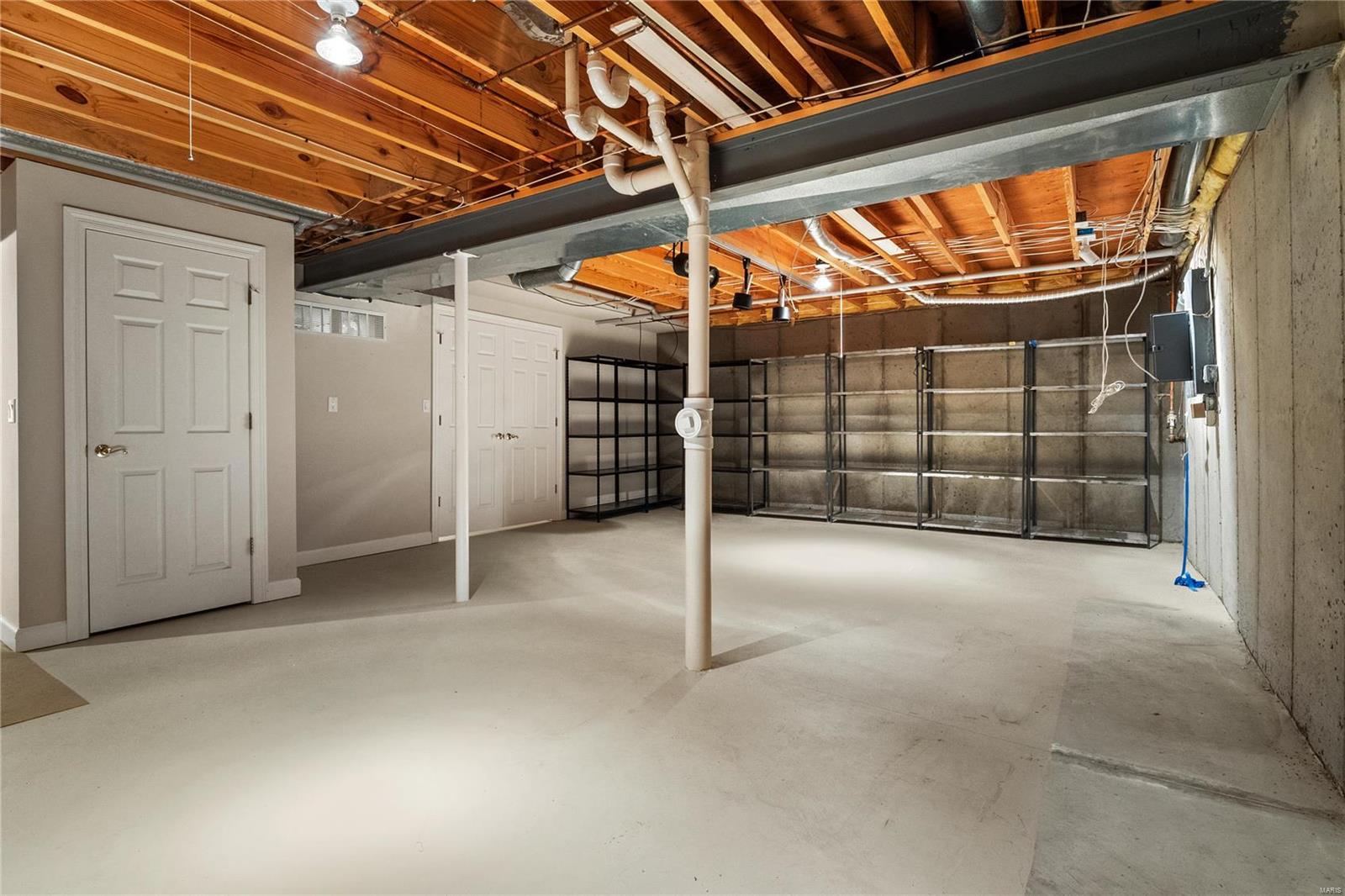 12365 Courtyard Lake Drive