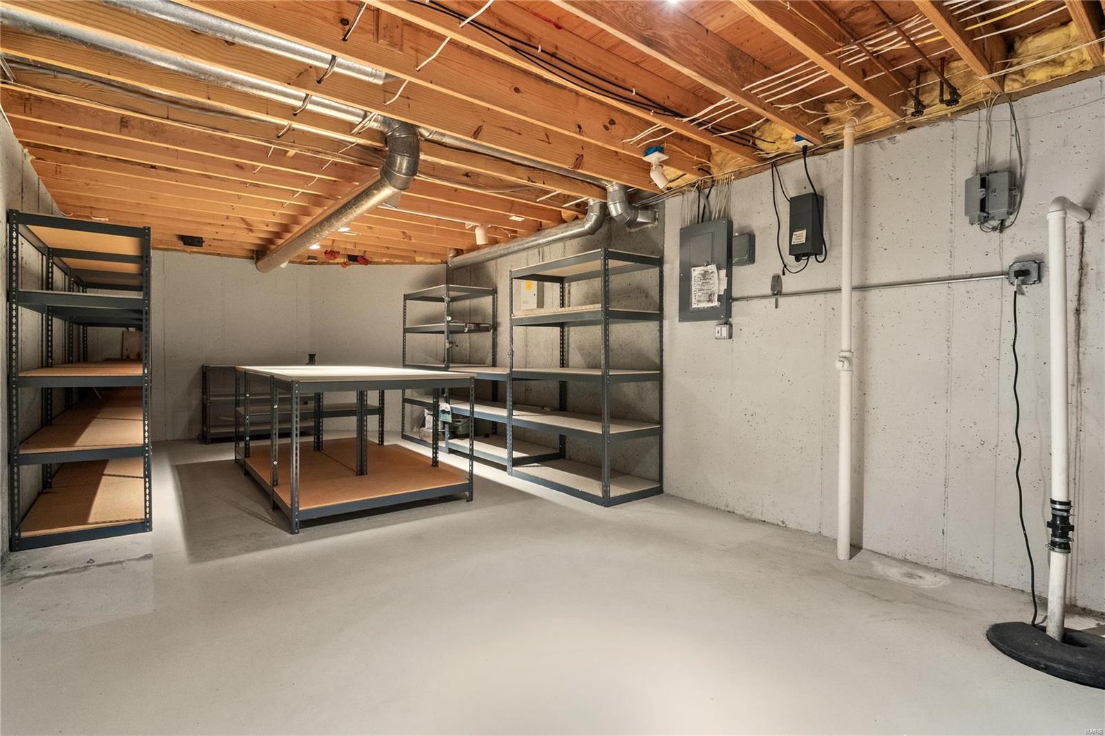 12365 Courtyard Lake Drive