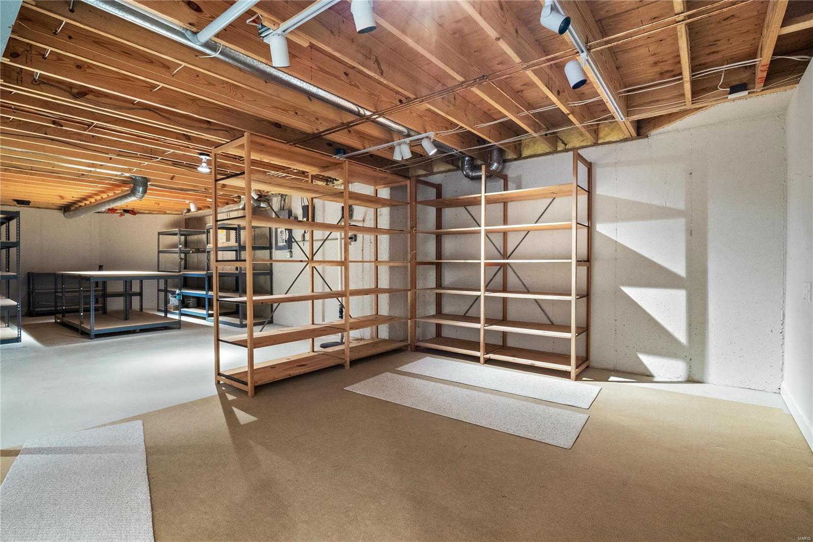 12365 Courtyard Lake Drive