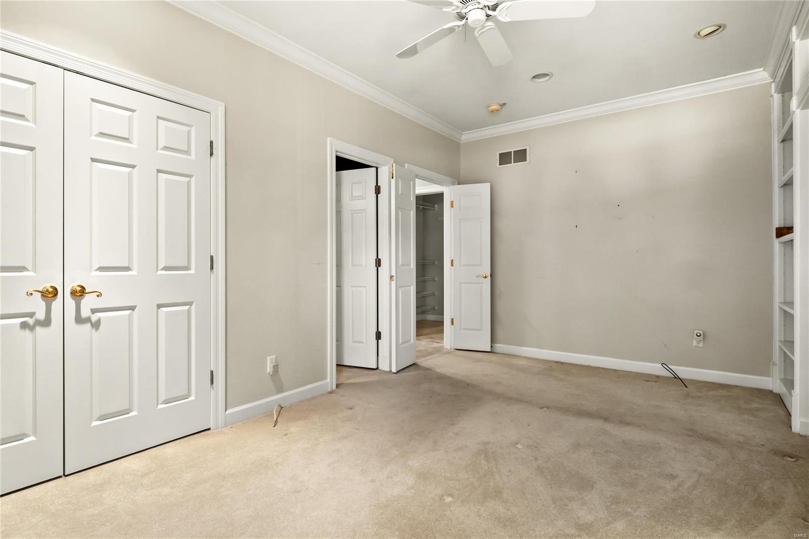 12365 Courtyard Lake Drive