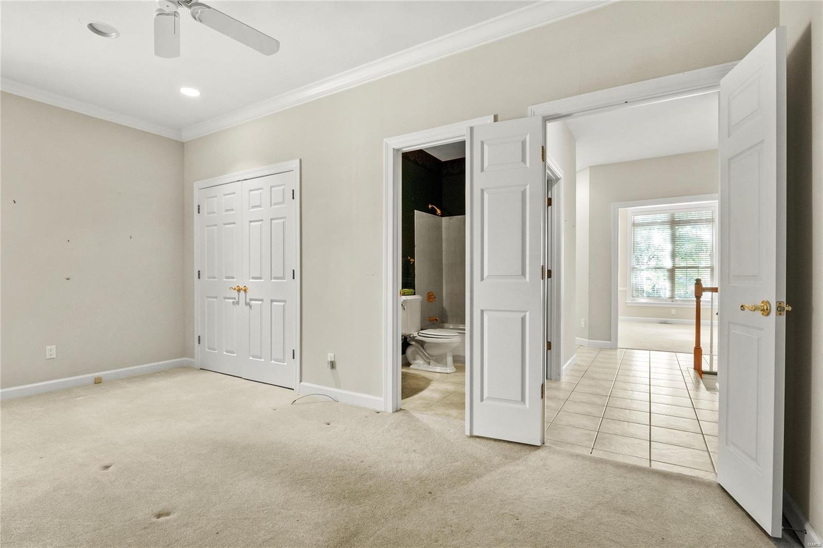 12365 Courtyard Lake Drive