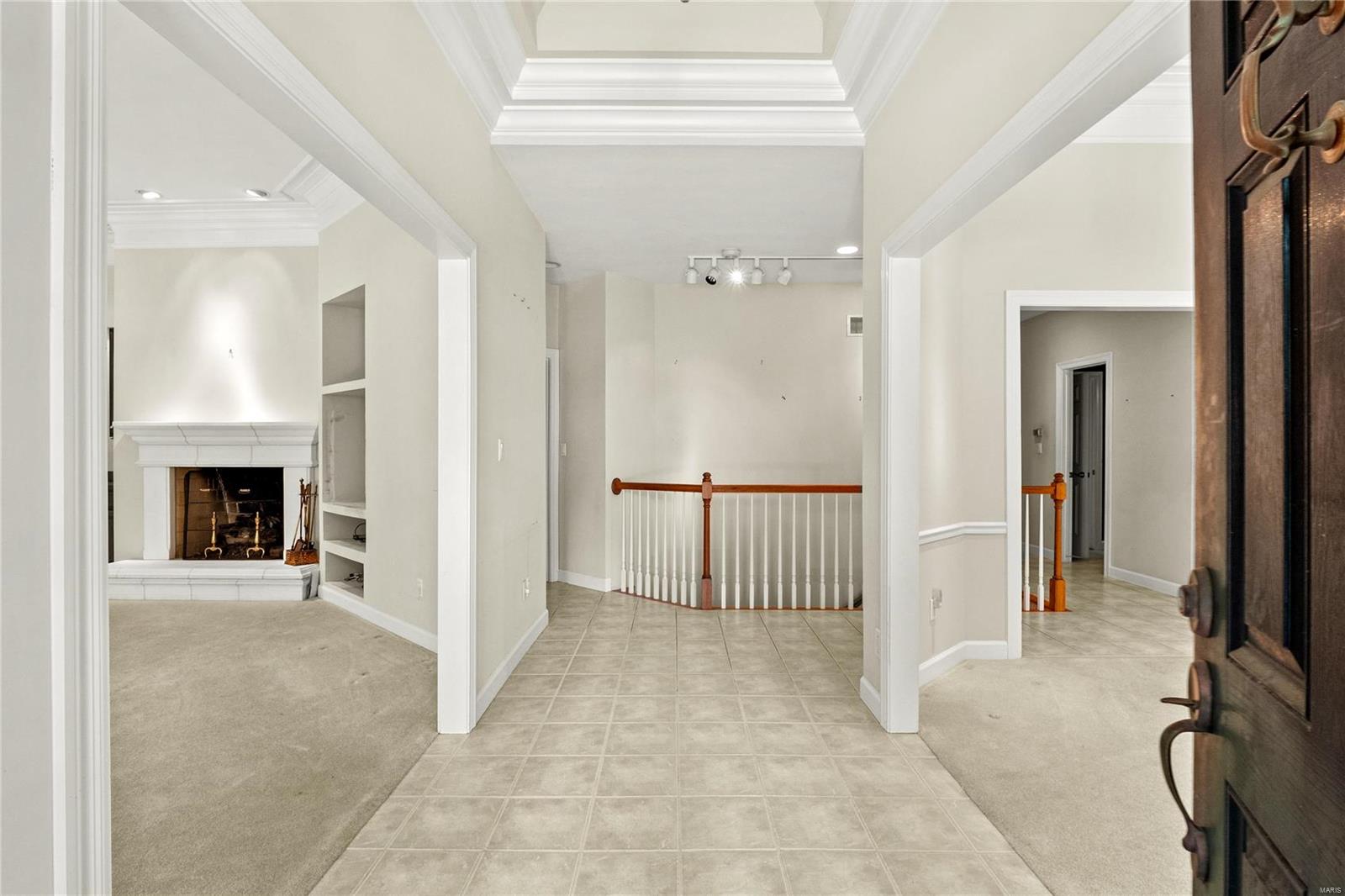 12365 Courtyard Lake Drive