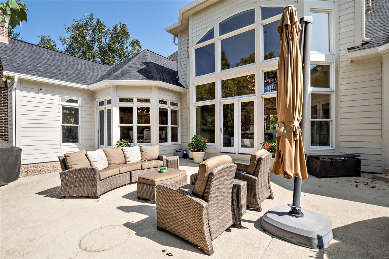 1161 Greystone Manor Parkway