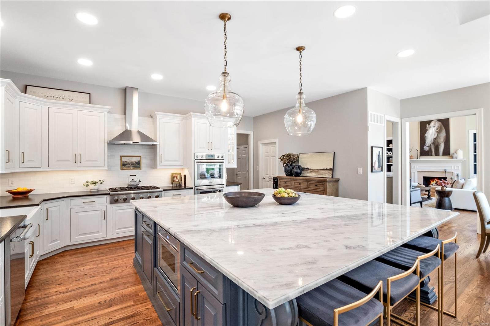 1161 Greystone Manor Parkway