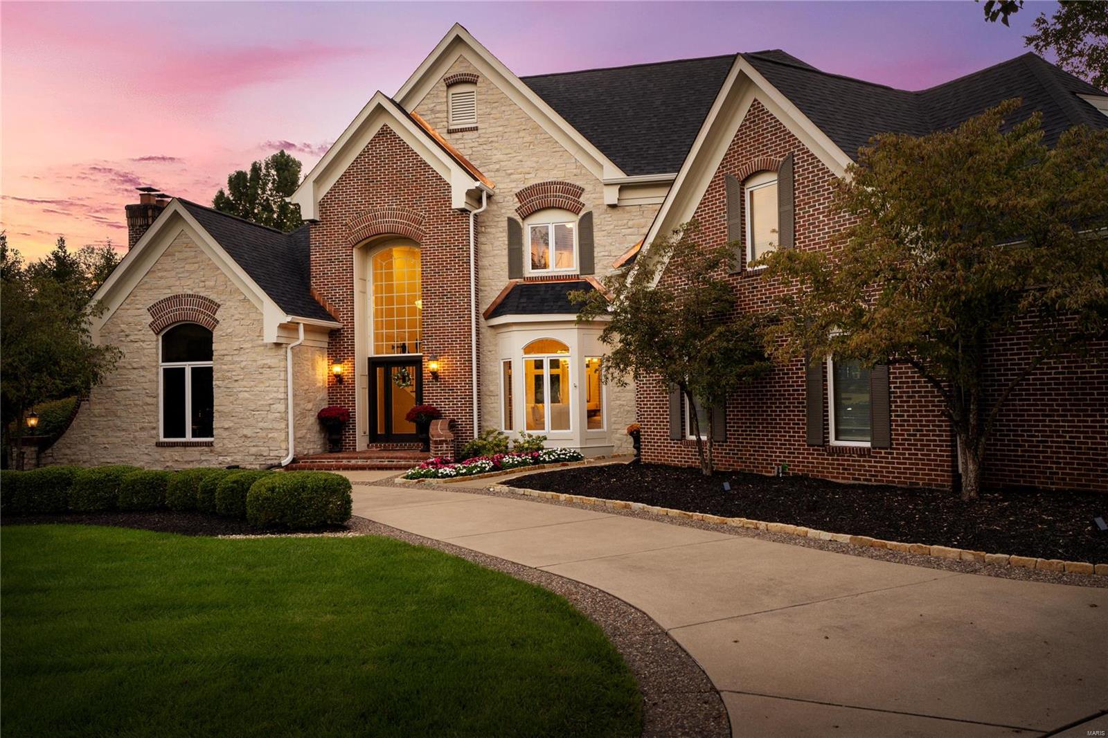 1161 Greystone Manor Parkway