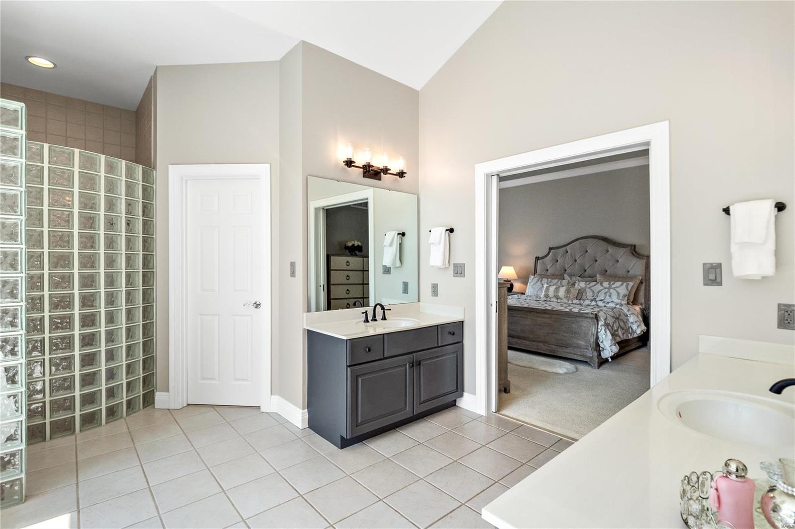 1161 Greystone Manor Parkway