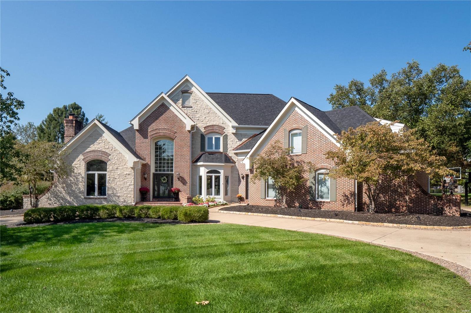 1161 Greystone Manor Parkway