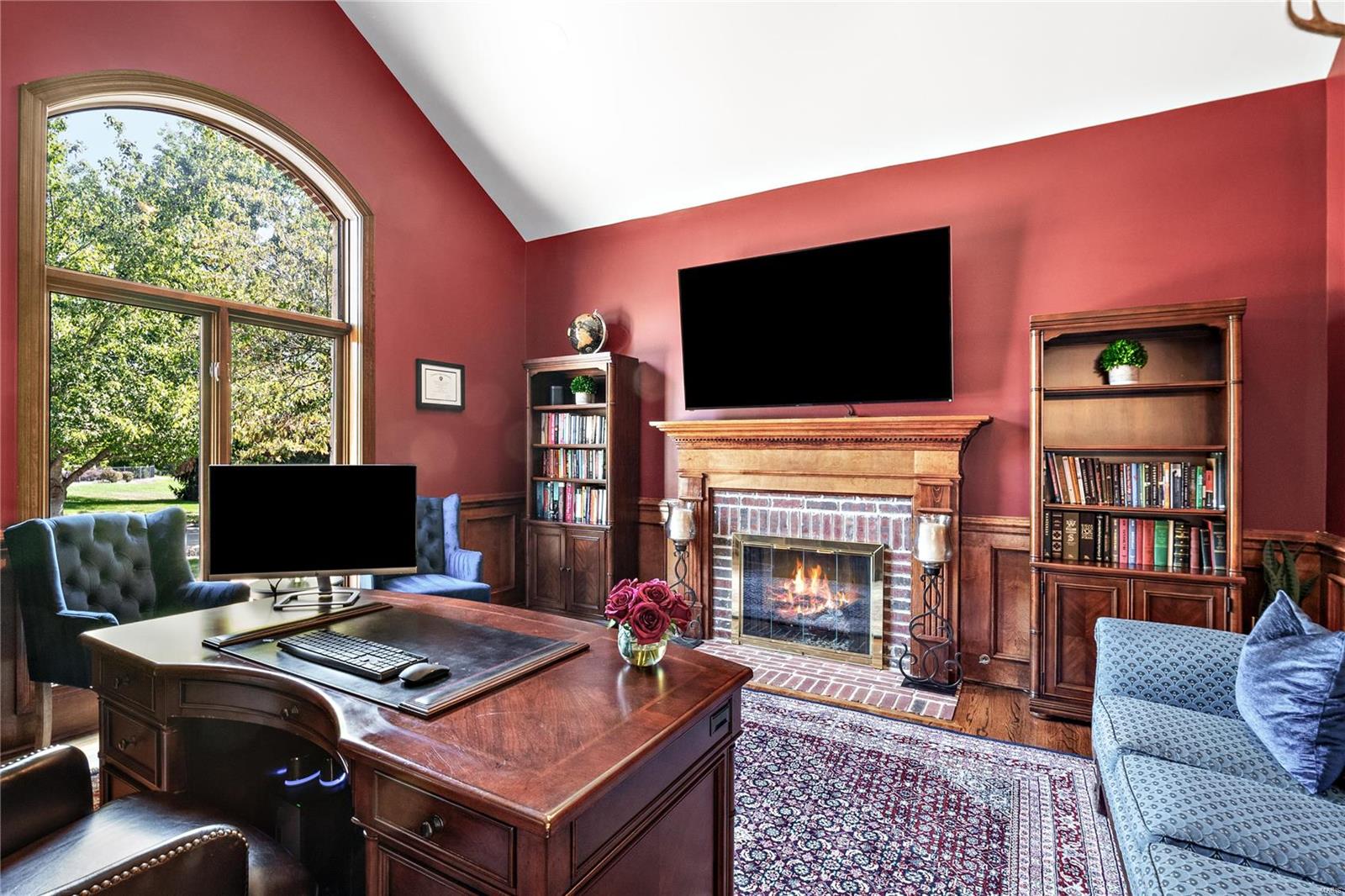 1161 Greystone Manor Parkway