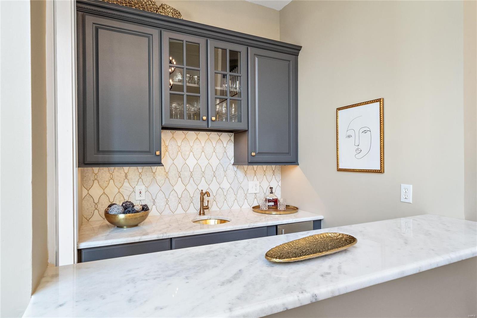 1161 Greystone Manor Parkway