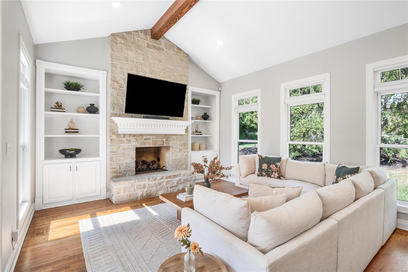 1161 Greystone Manor Parkway