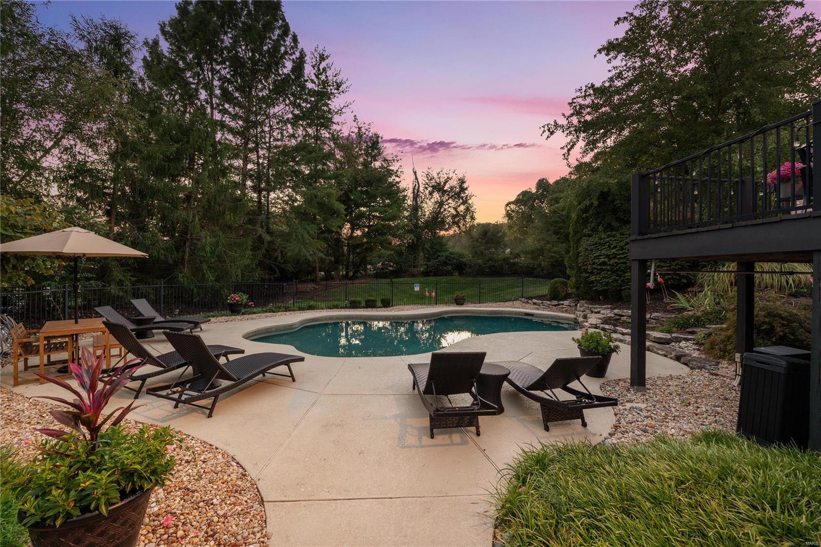 1161 Greystone Manor Parkway