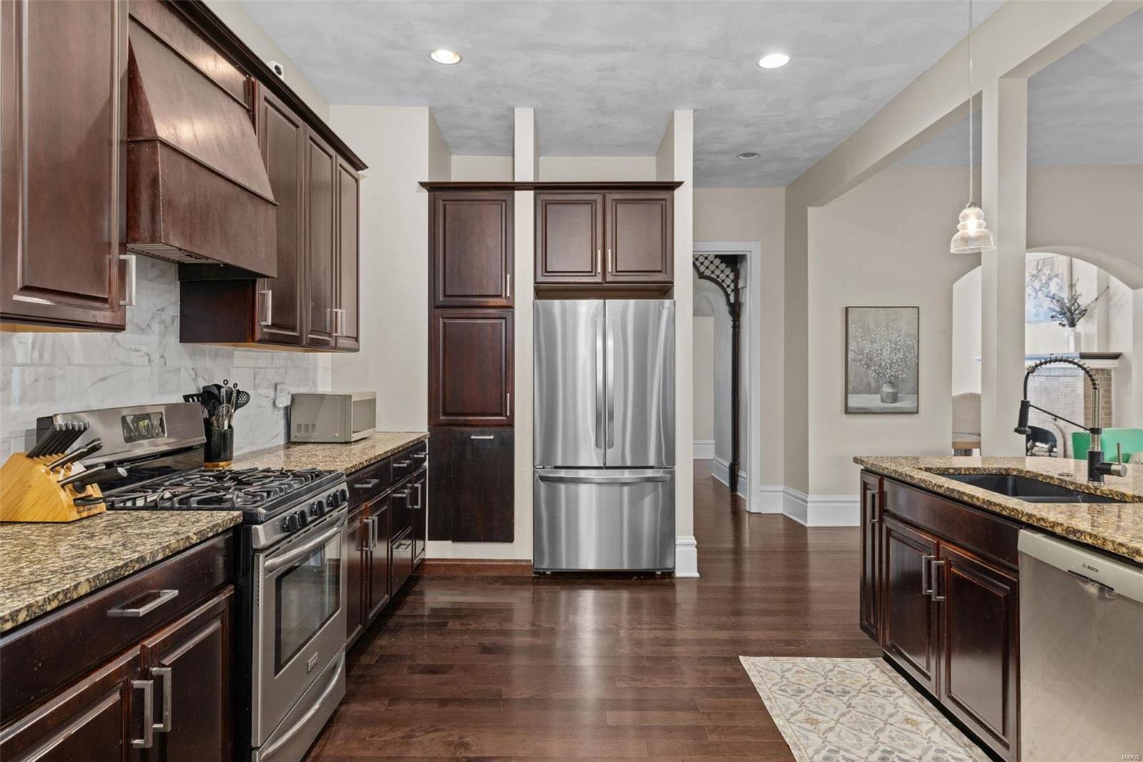 3514 Shenandoah Avenue