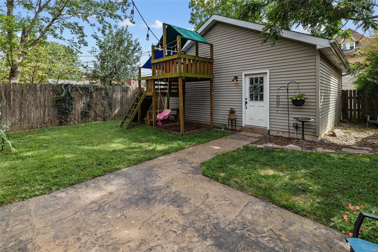 3514 Shenandoah Avenue