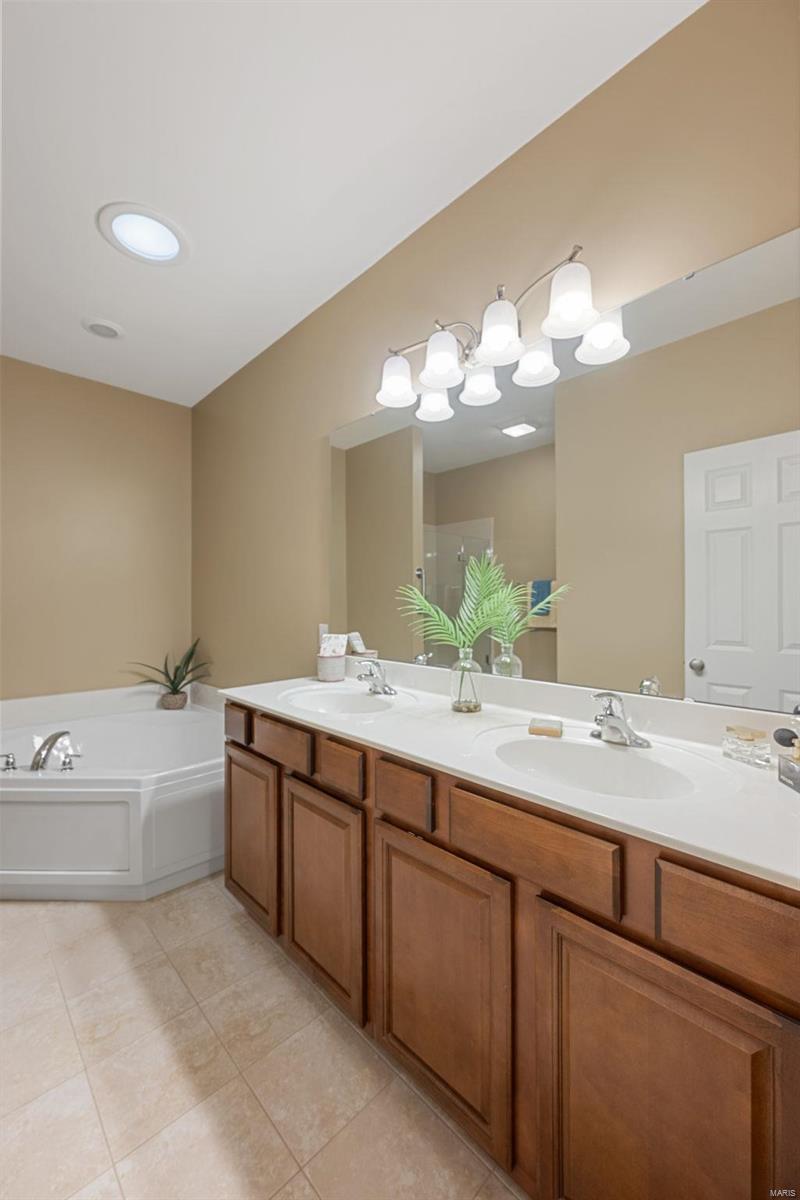 643 Barrow Ridge Court