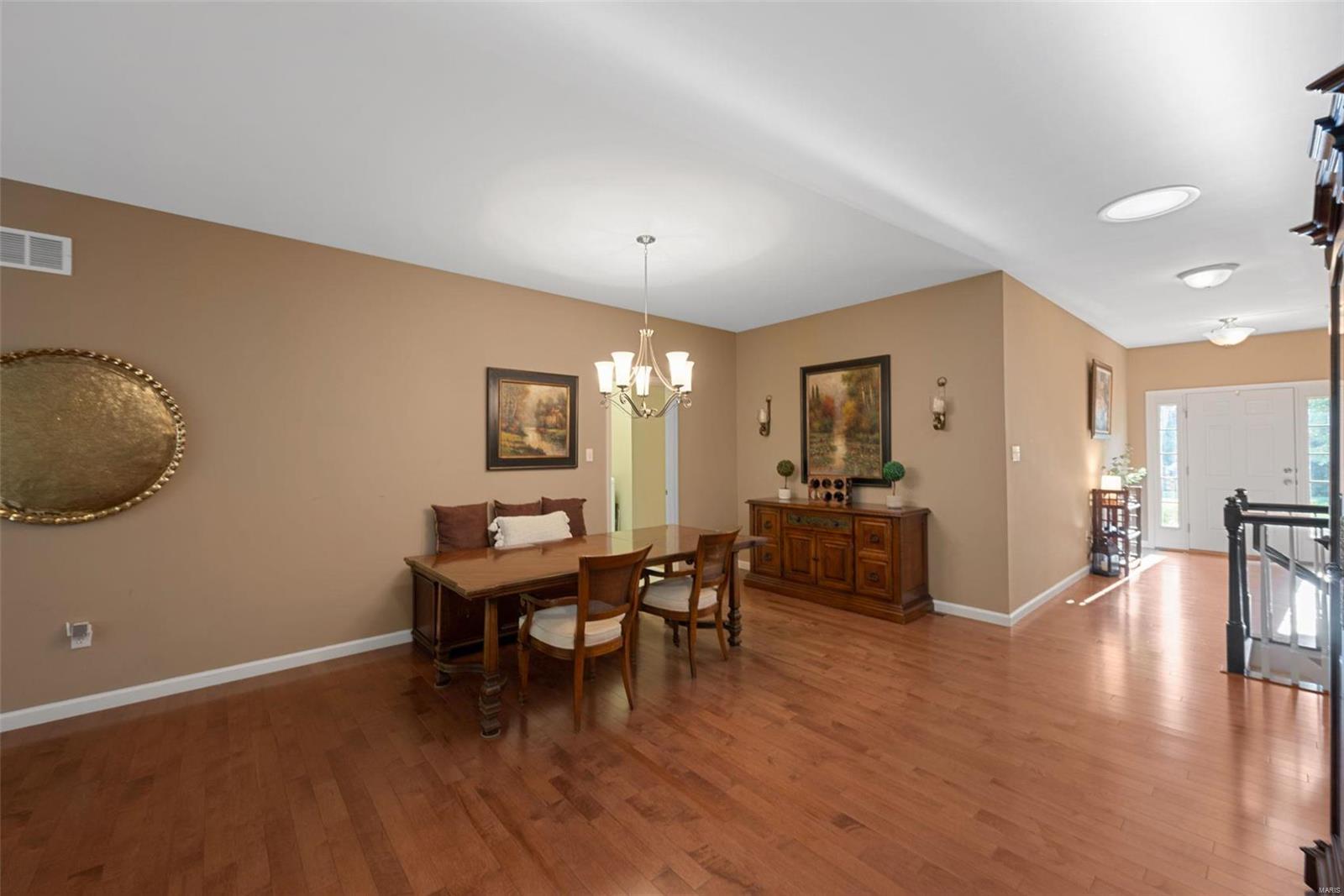 643 Barrow Ridge Court