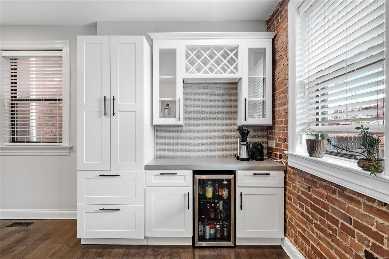 4128 Shenandoah Avenue