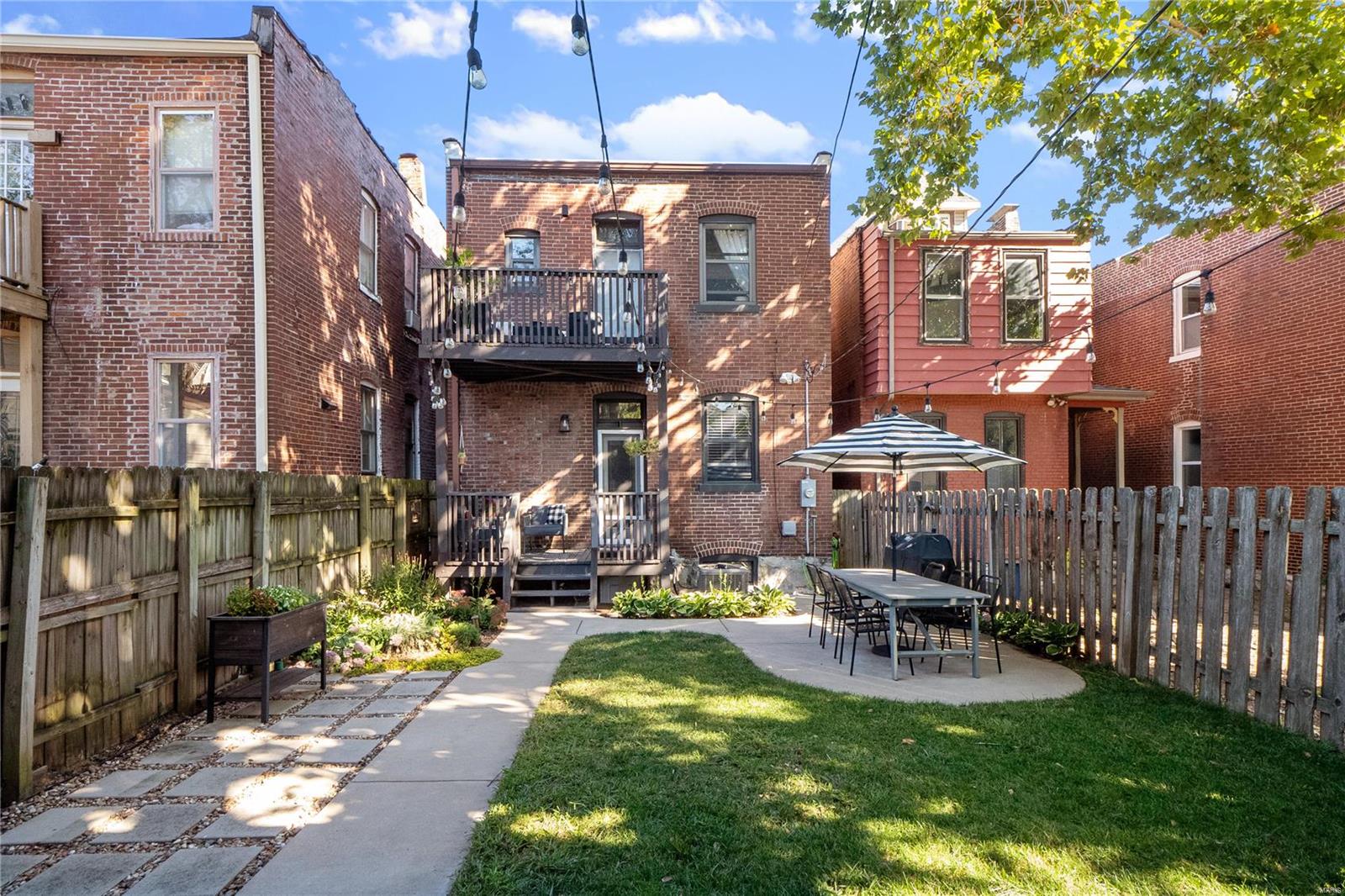 4128 Shenandoah Avenue