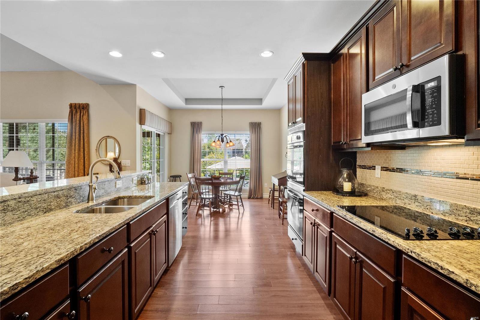 138 Meadows Of Wildwood Boulevard