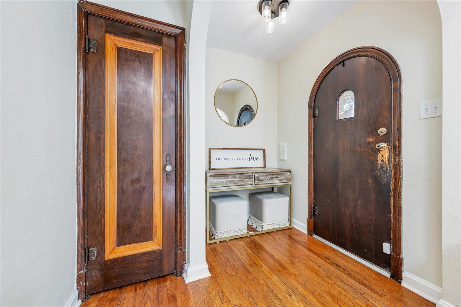 6315 Bancroft Avenue