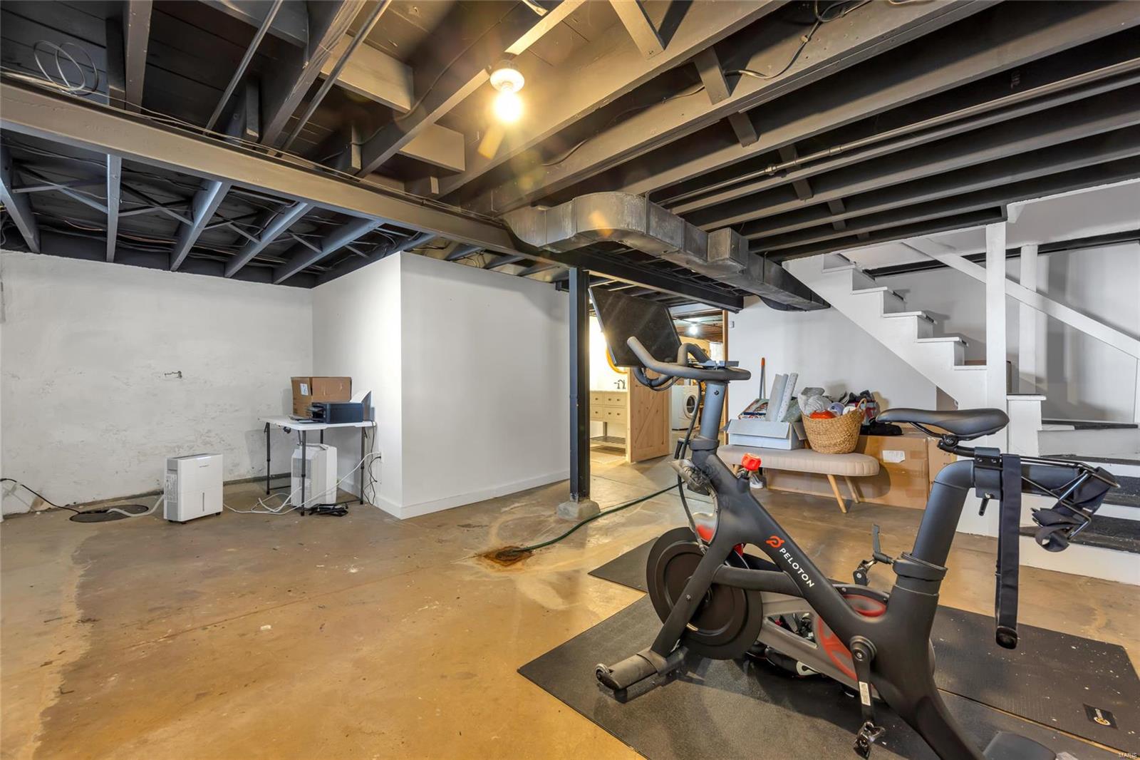 6315 Bancroft Avenue