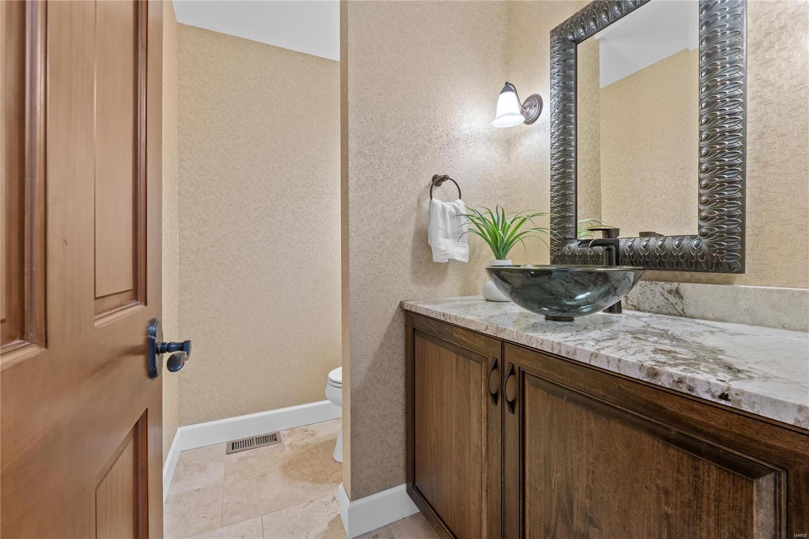 1025 Wellington Terrace