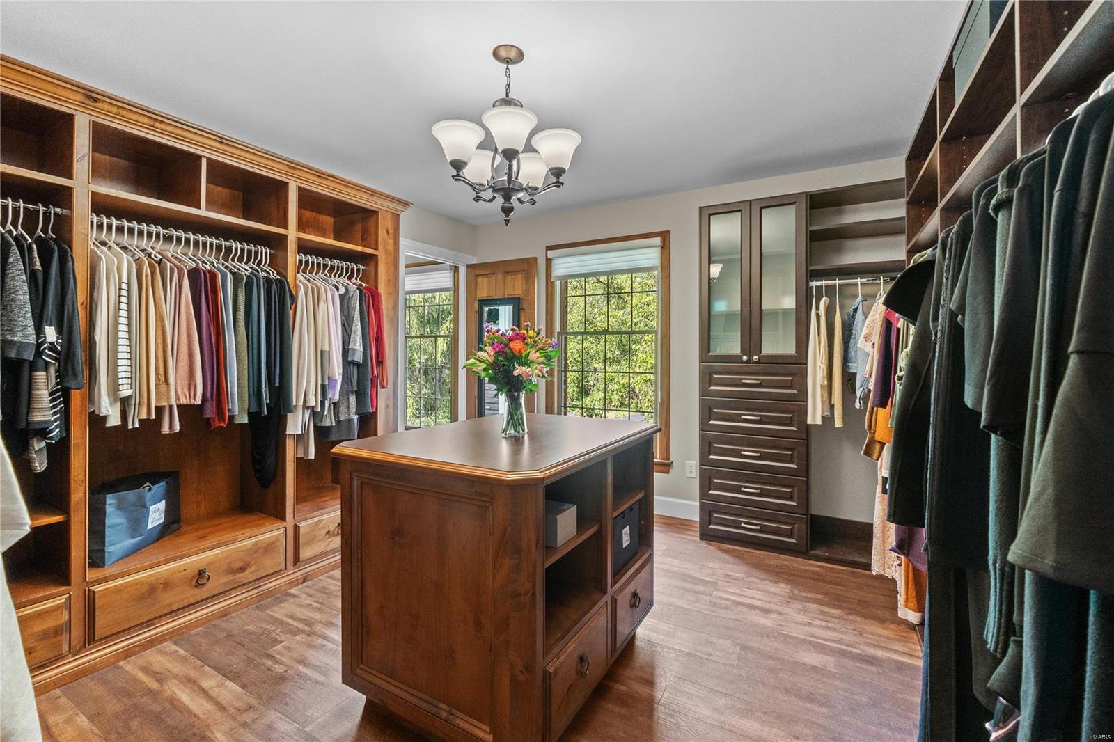 1025 Wellington Terrace