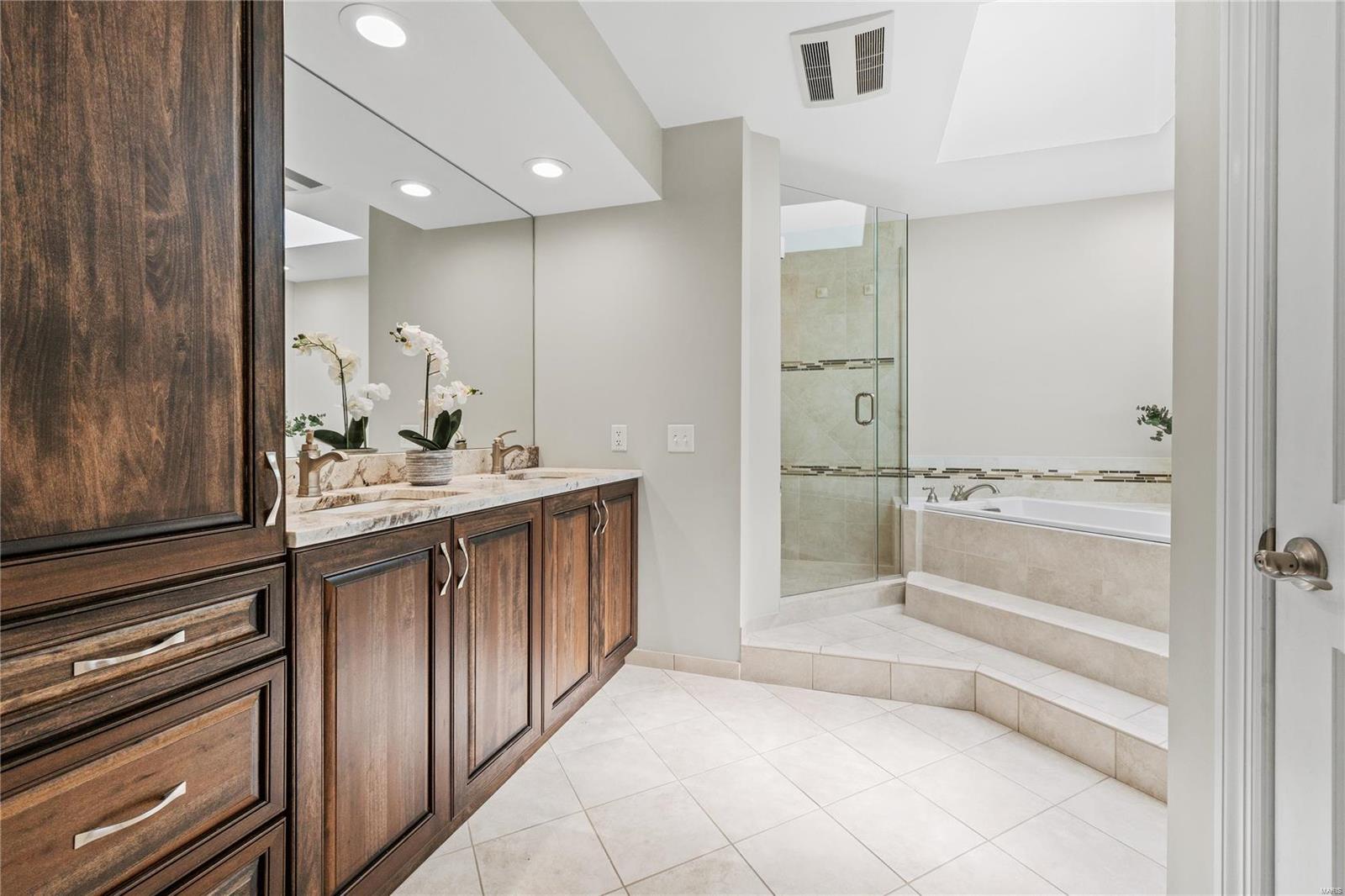 1025 Wellington Terrace