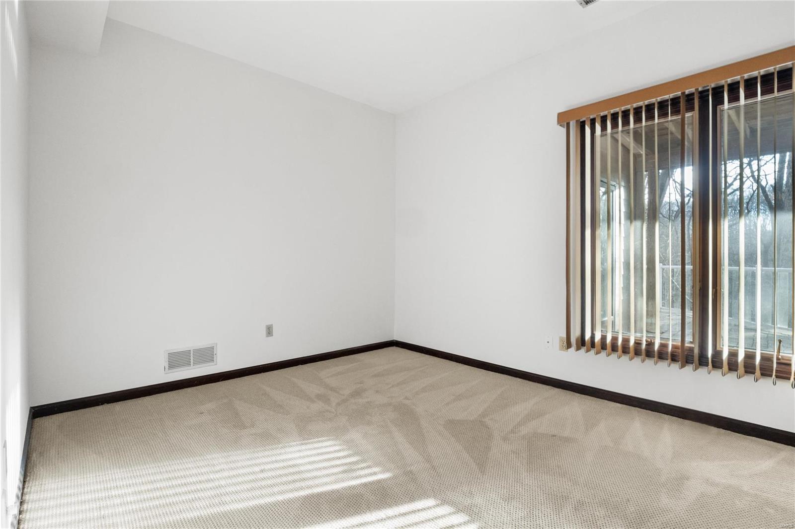 16484 Horseshoe Ridge Road