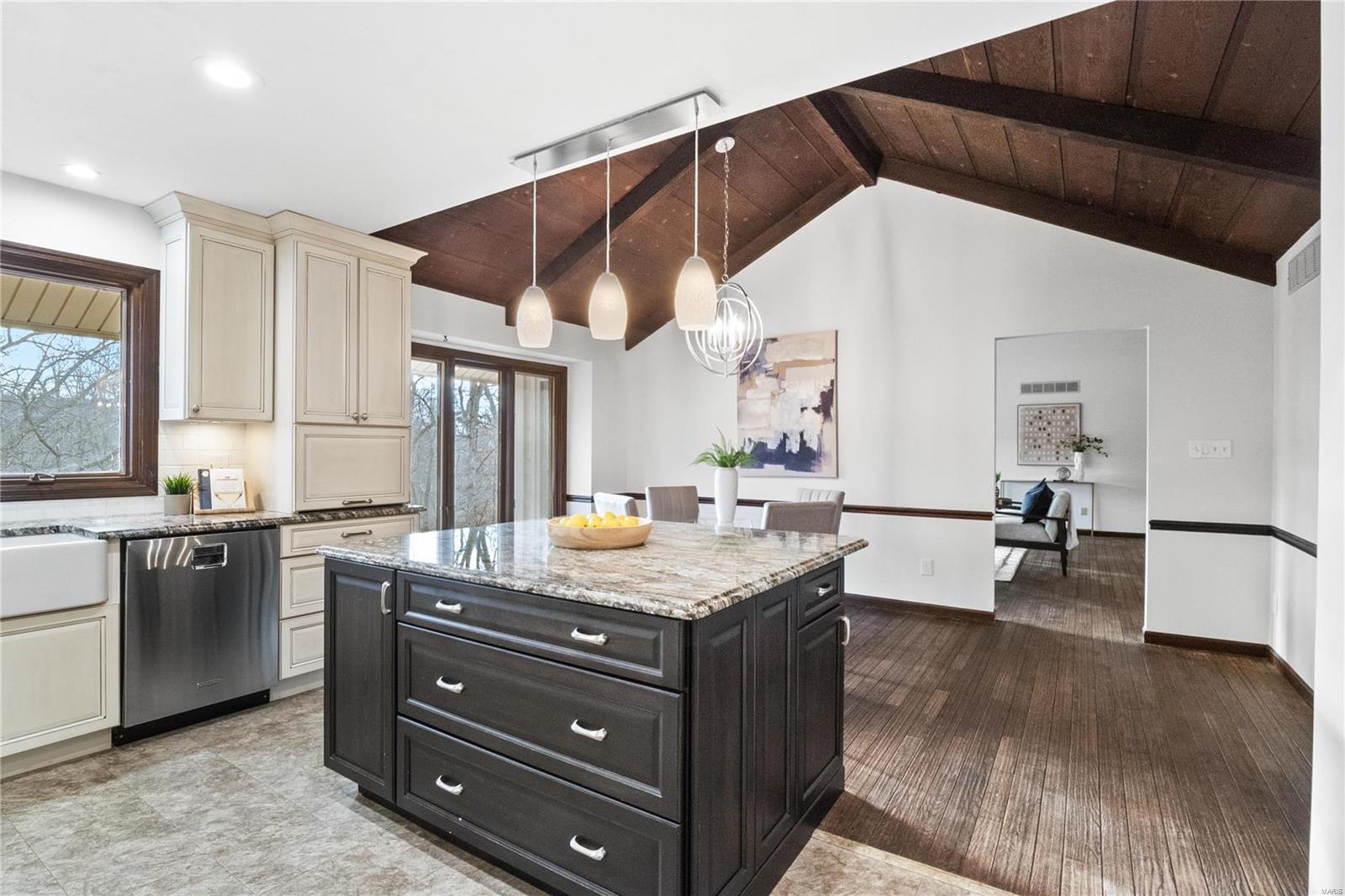 16484 Horseshoe Ridge Road