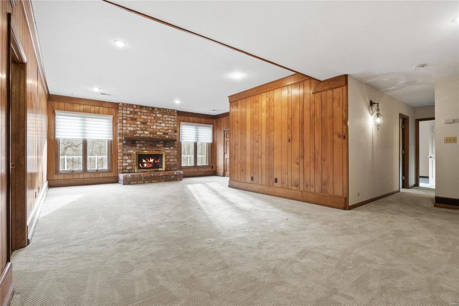 16484 Horseshoe Ridge Road