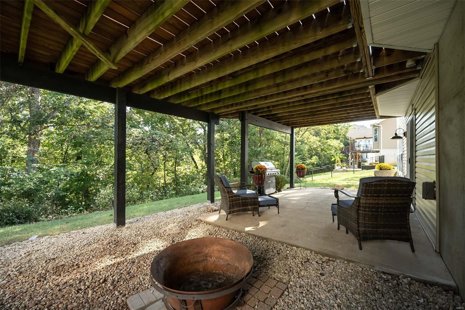266 Romaine Spring View