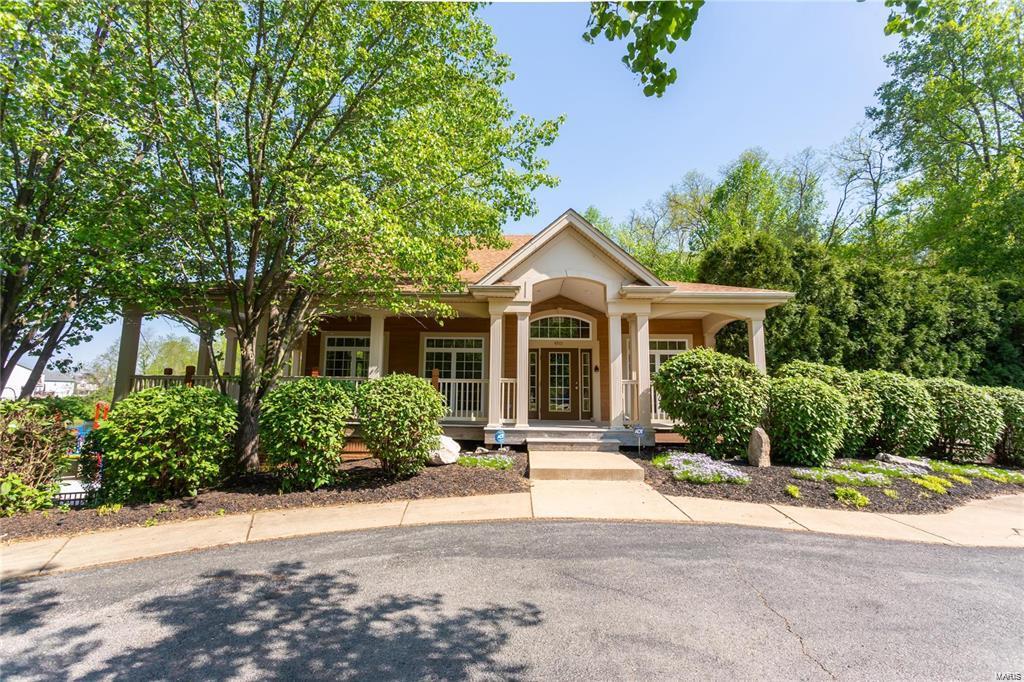 266 Romaine Spring View