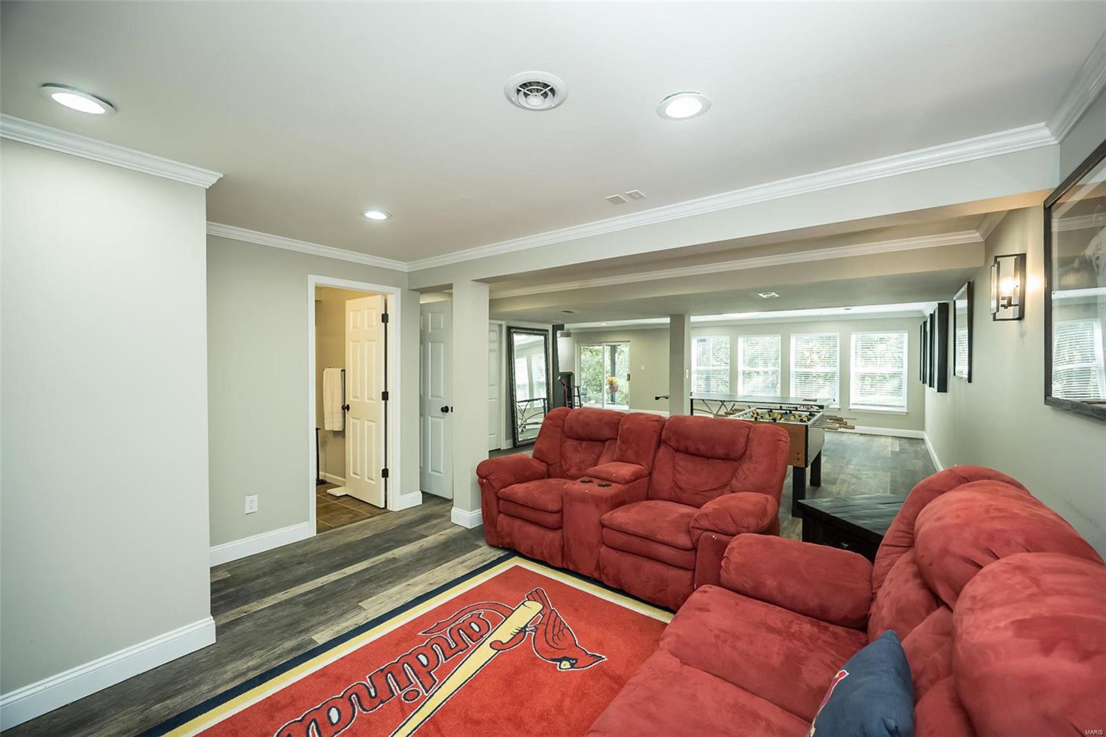 266 Romaine Spring View