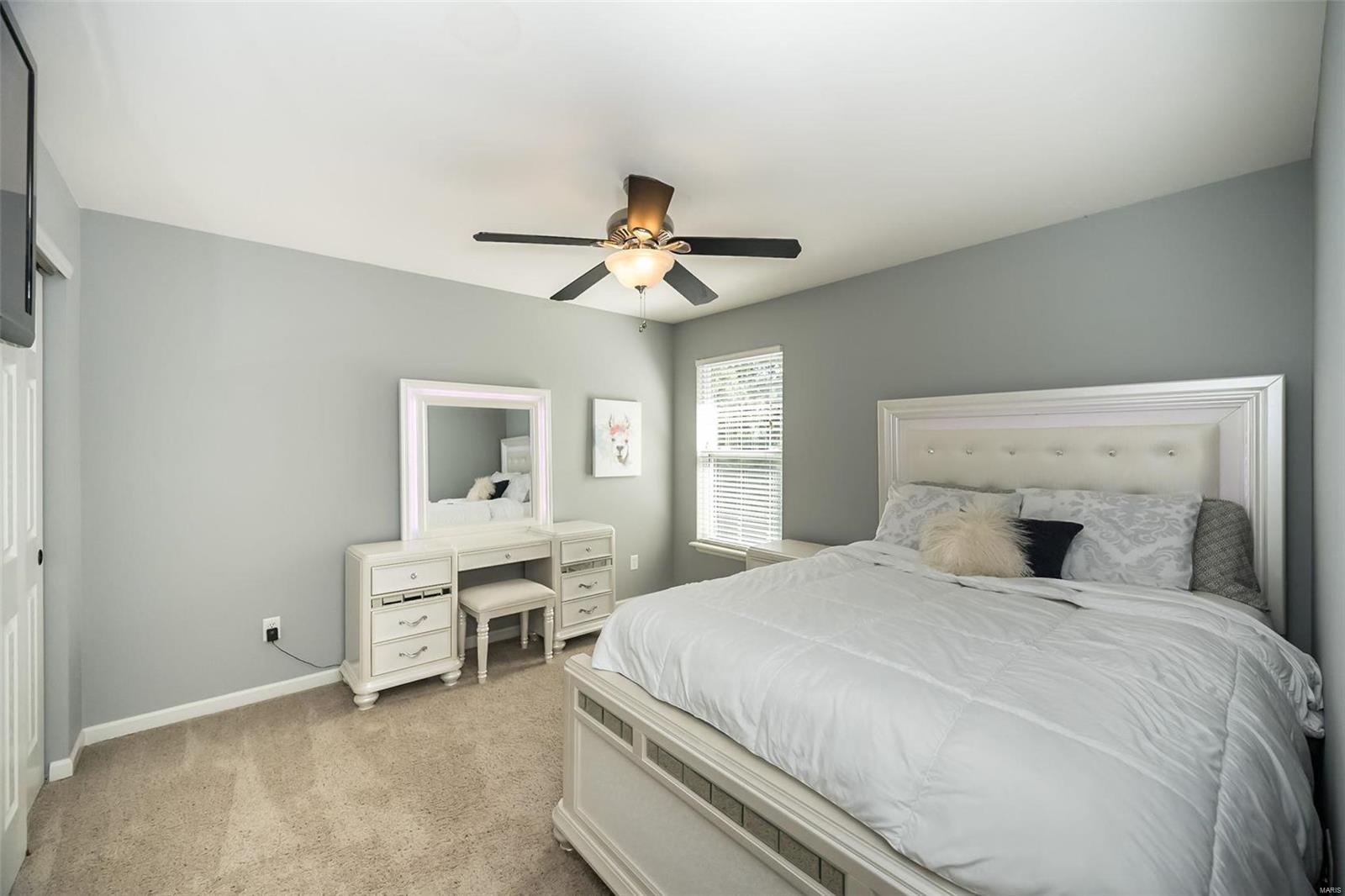 266 Romaine Spring View