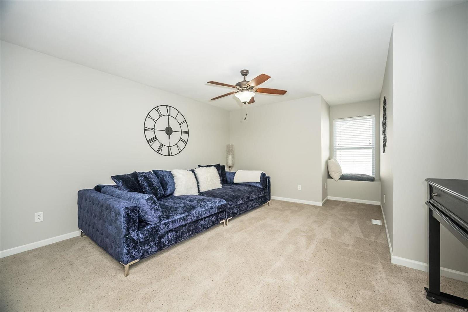 266 Romaine Spring View