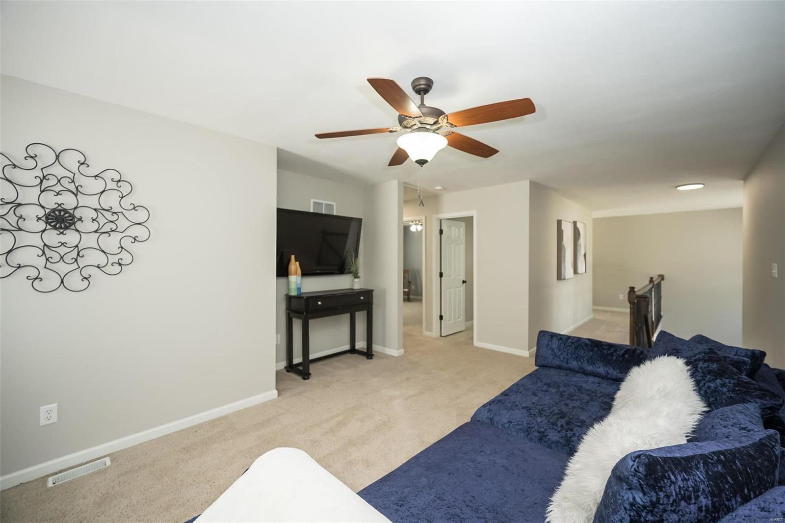 266 Romaine Spring View